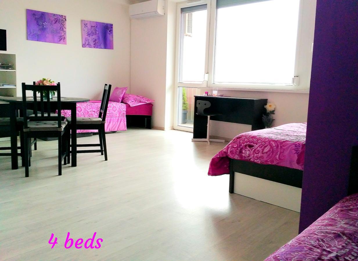 Apartments 4U Center + Free Parking オロモウツ エクステリア 写真